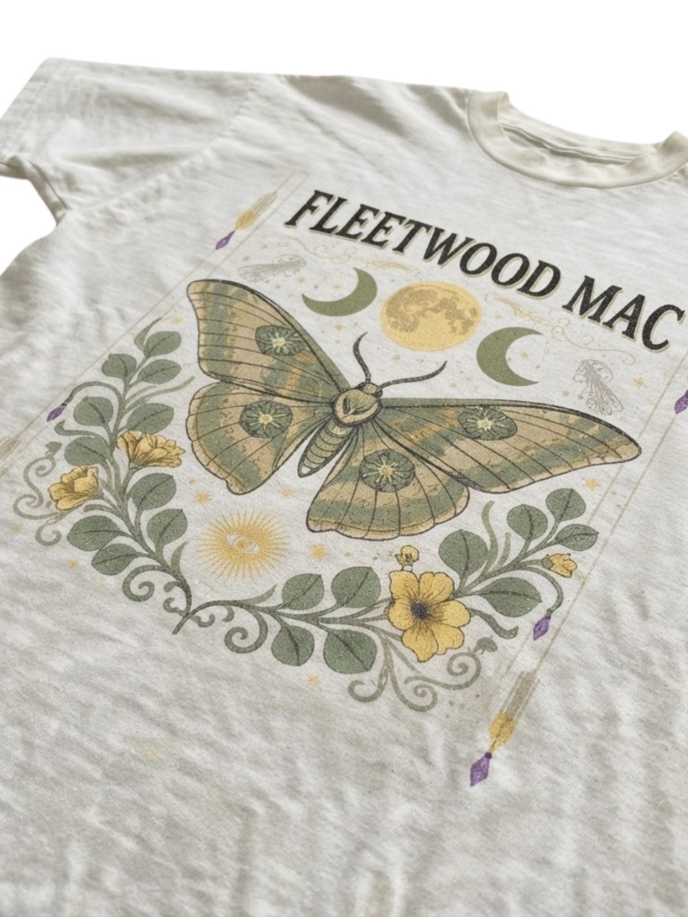 Gildan White Fleetwood Mac Moth Graphic Tee - Picture 2 of 3